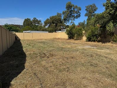 4a Baloo Place, Koongamia WA 6056