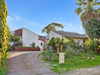 64 Dampier Avenue, Mullaloo WA 6027