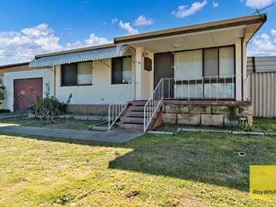 13 Amberton Avenue, Girrawheen WA 6064