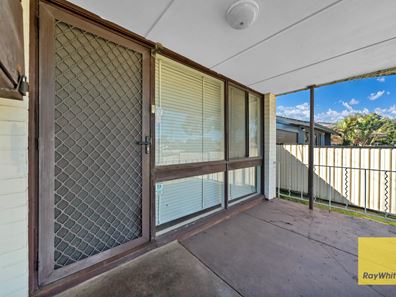 13 Amberton Avenue, Girrawheen WA 6064