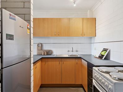 40/38 Scarbourough Beach Road, North Perth WA 6006