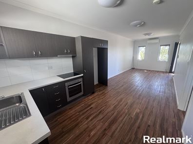 8/6 Arika Place, Newman WA 6753