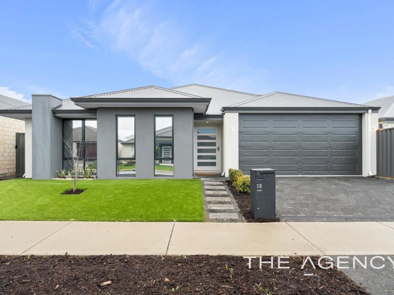 13 Bluegrass Street, Treeby WA 6164