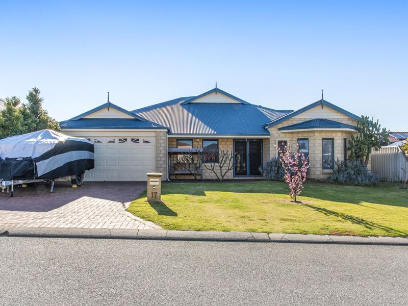 17 Granby Road, Secret Harbour
