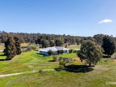 79 Howard Road, Julimar WA 6567