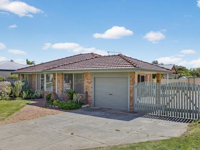 3 Cotton Place, Waikiki WA 6169
