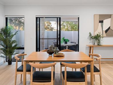 13a Glennon Way, Rossmoyne WA 6148