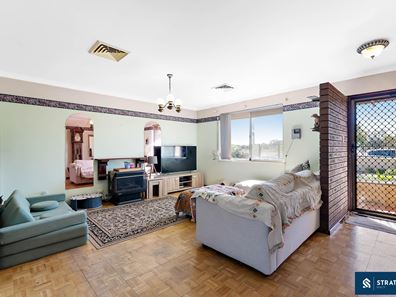 94 Southern River Road, Gosnells WA 6110