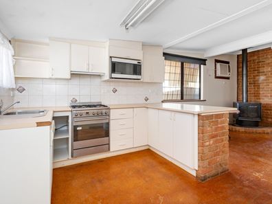 93 Wittenoom Street, Boulder WA 6432