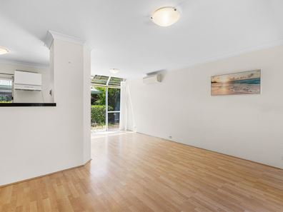 20/6 Waterway Court, Churchlands WA 6018