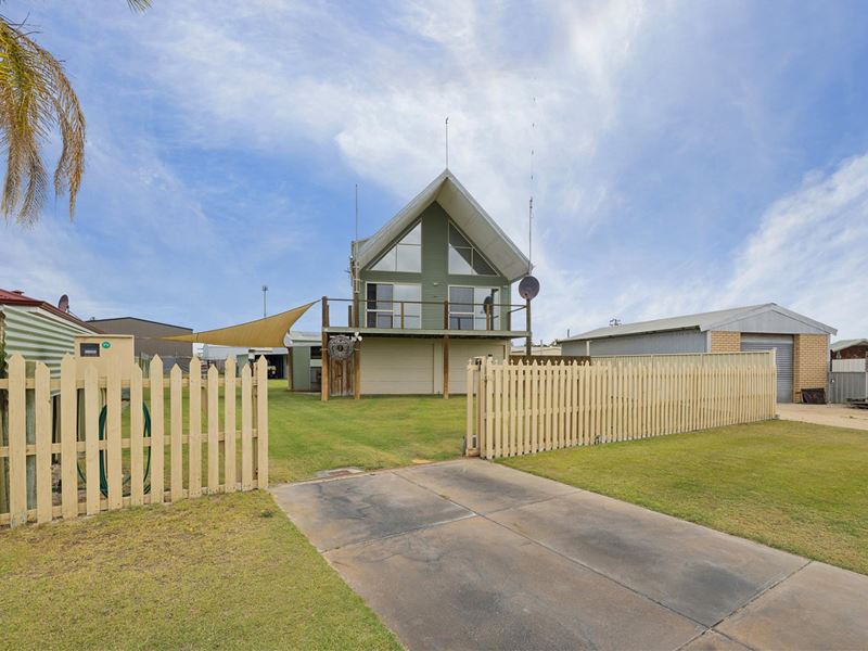 34 Salvaire Crescent, Lancelin WA 6044