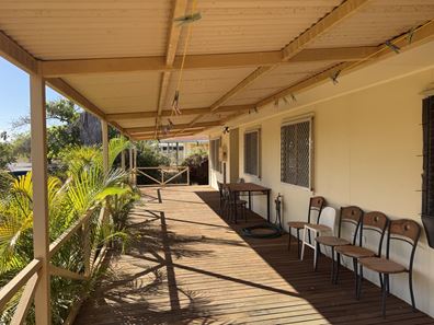 16 Paterson Place, Onslow WA 6710