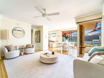 6 Dundee Close, Warnbro WA 6169
