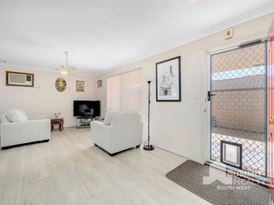 2/10 Nuytsia Avenue, Carey Park WA 6230