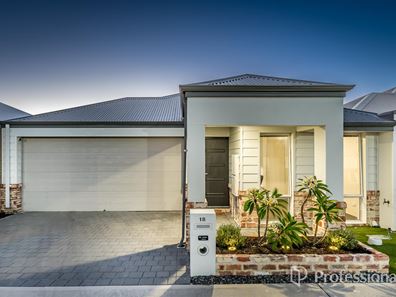 18 Gouldian Circuit, Alkimos WA 6038