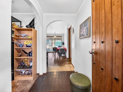 22 Addlestone Road, Morley WA 6062