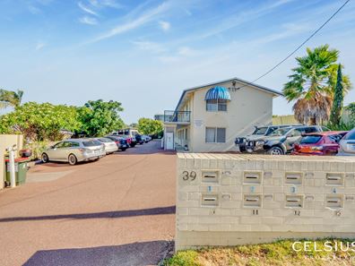 13/39 Scarborough Bch Rd, Scarborough WA 6019