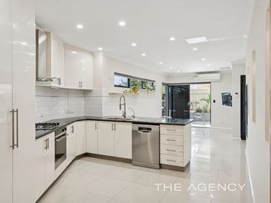32C Blackdoune Way, Westminster WA 6061