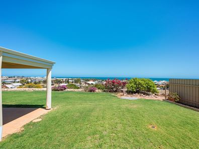12 Quayside Vista, Drummond Cove WA 6532
