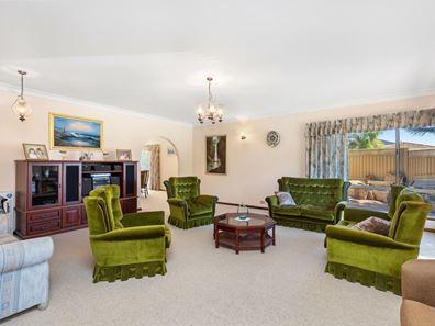 2 Radbourn Street, Marmion WA 6020