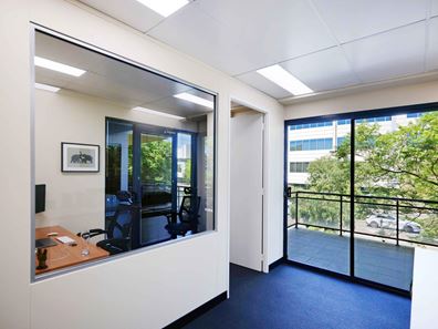 4/460 Roberts Road, Subiaco WA 6008