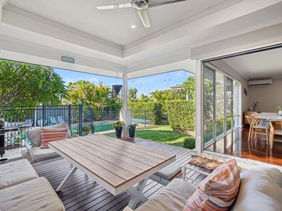 18 Davenport Road, Booragoon WA 6154