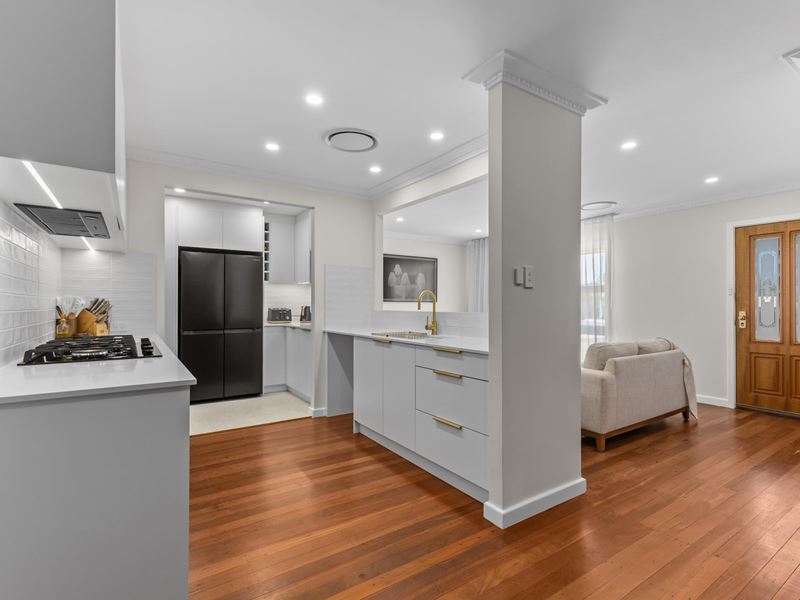 6 St Pauls Place, East Bunbury