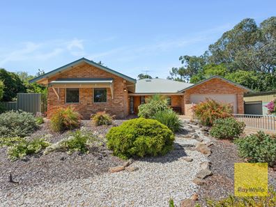 62 Williams Street, Gooseberry Hill WA 6076