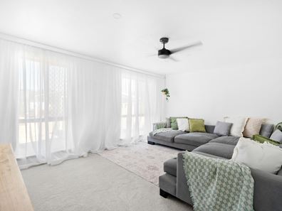 30 Angalore Road, Madora Bay WA 6210