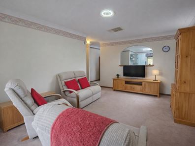 4 Puffin Close, Rockingham WA 6168