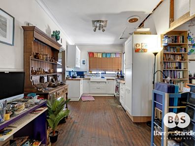 2 Kimber Street, Carey Park WA 6230