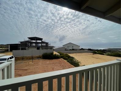 A/16 Centrolepis Circuit, Kalbarri WA 6536