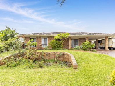 8 Chessington Way, Kingsley WA 6026
