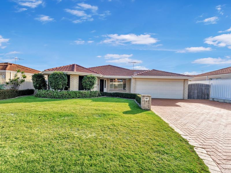 4 Separovich Way, Spearwood WA 6163
