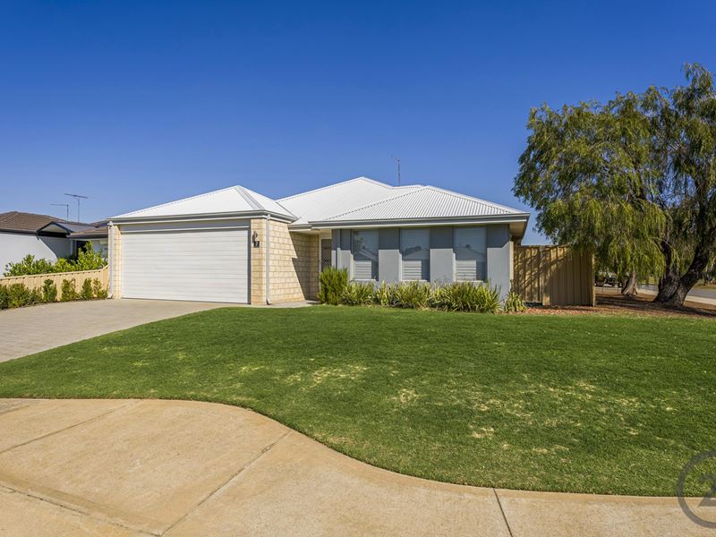 2 Hay Entrance, Pinjarra WA 6208