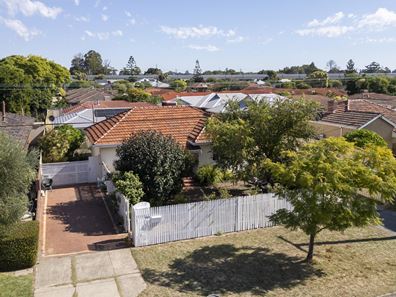 101A Raleigh Street, Carlisle WA 6101