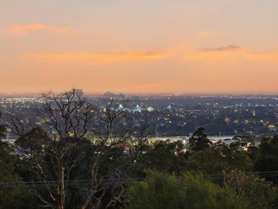 38 Carrick Road, Mount Richon WA 6112