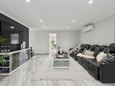 13 Niger Place, Beechboro WA 6063