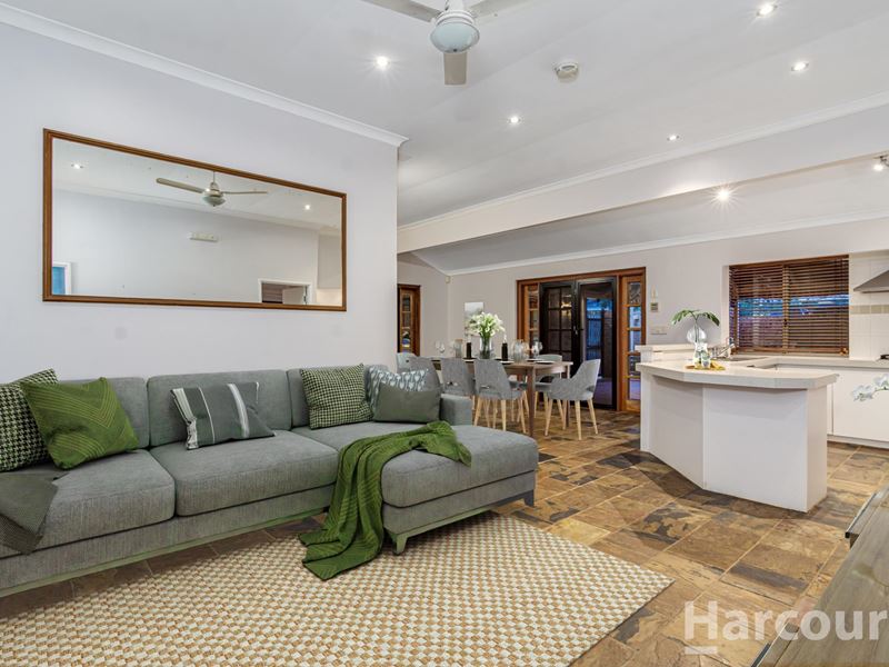 12 Thistle Grove, Currambine WA 6028