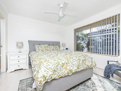 16 Rio Marina Way, Mindarie WA 6030