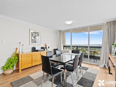 18/6A Valley Road, Halls Head WA 6210
