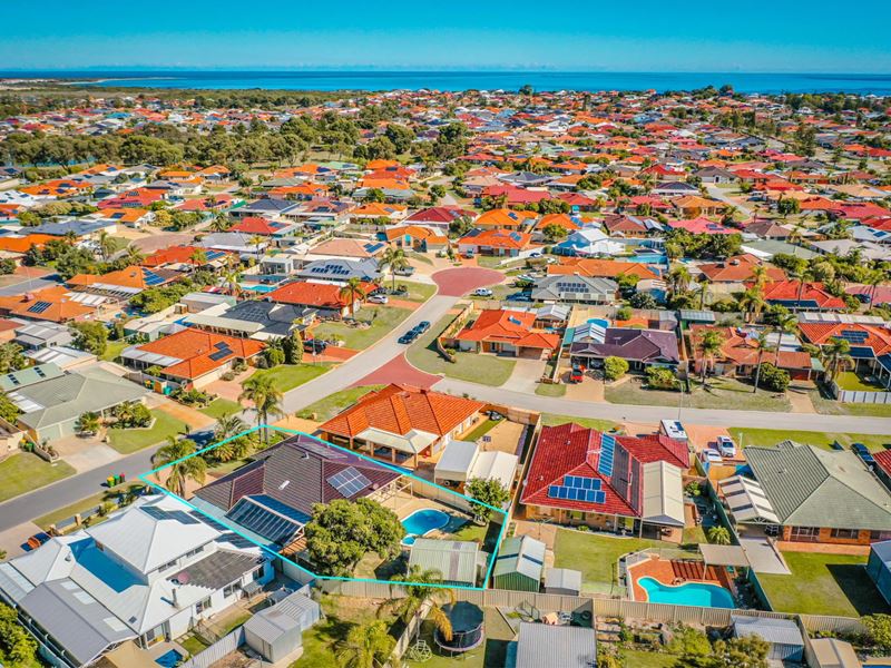 20 St Laurent Mews, Port Kennedy WA 6172