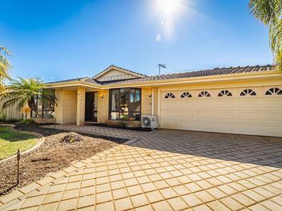 20 St Laurent Mews, Port Kennedy WA 6172