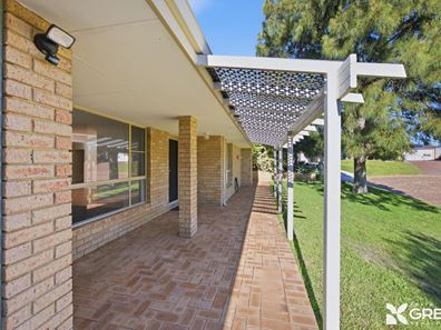 5 Ozone Court, Halls Head WA 6210