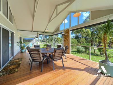 28 Jones Road, Millbrook WA 6330