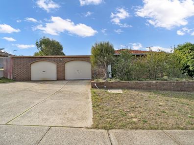 9 Gilbert Road, Duncraig WA 6023