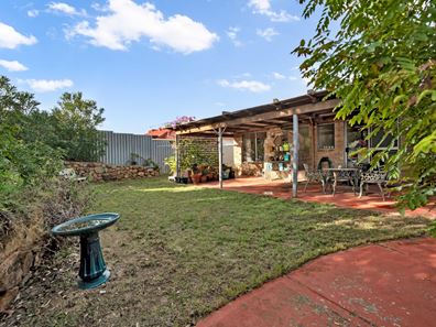 9 Gilbert Road, Duncraig WA 6023