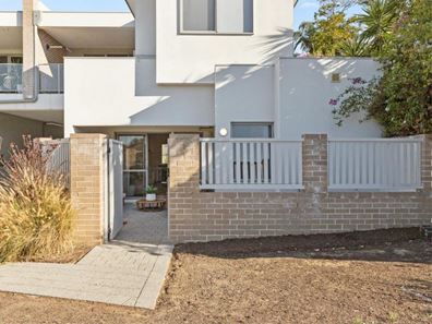 6/1 Chipala Court, Edgewater WA 6027