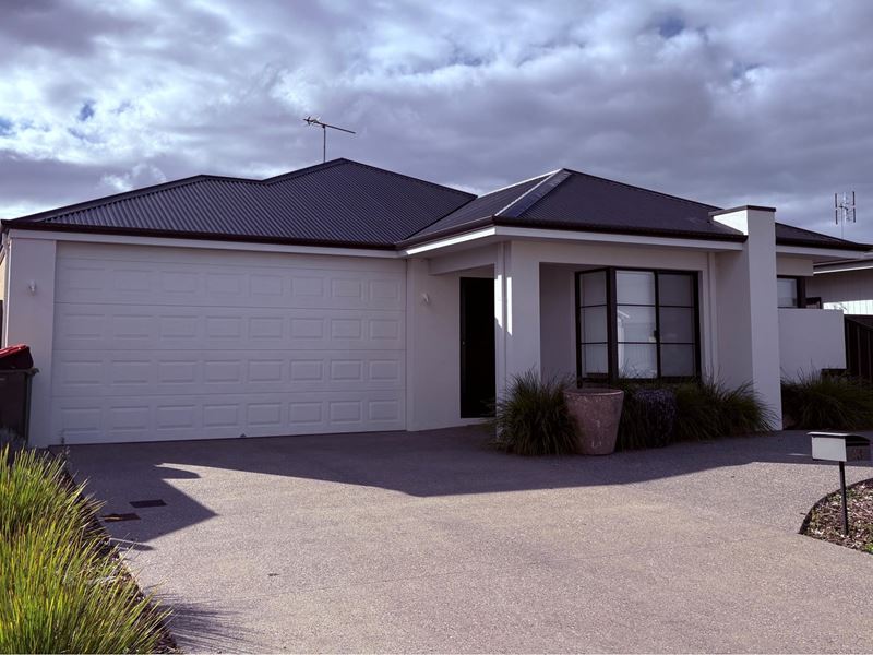 43 Fleetwood Loop, Dunsborough
