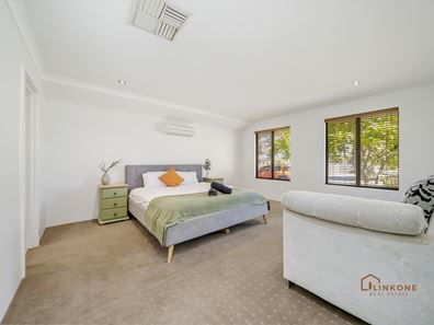 26 Marlow Way, Thornlie WA 6108